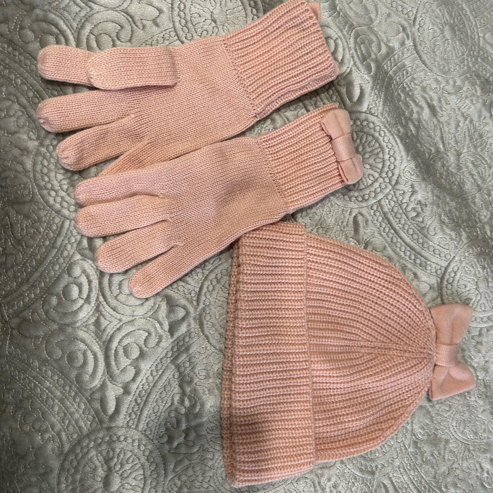 Kate Spade hat/gloves set